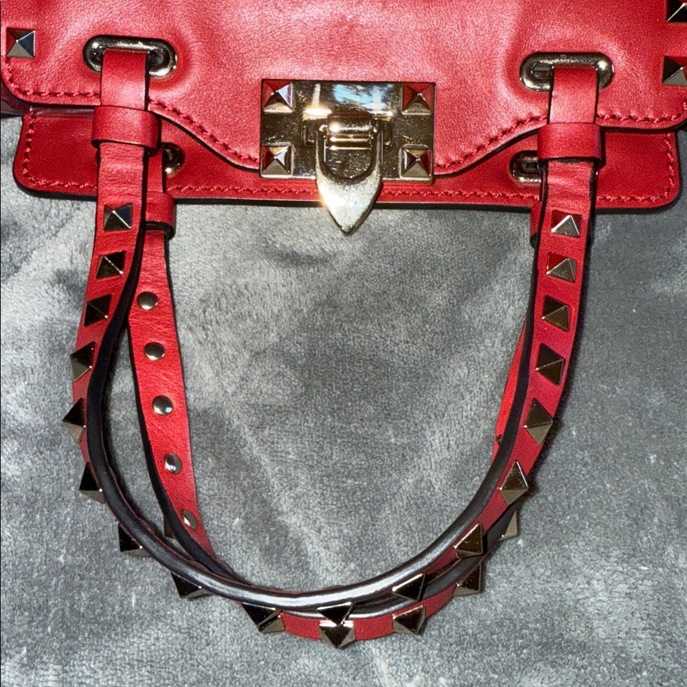 Preloved Valentino Garavani mini Rockstud 2 way bag excellent condition RED - Picture 7 of 13